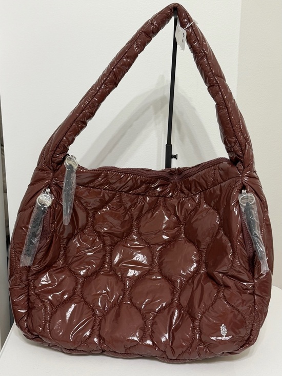 FP Movement by Free People Handbags - NWT FP Movement Surplus Shine Quilted Carryall Bag Nutshell Brown Puffer Tote